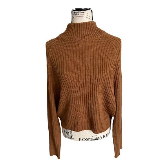 Ten Sixty Sherman Open Back Mock Neck Sweater in Tan Dale size Medium NWT - Picture 2 of 10